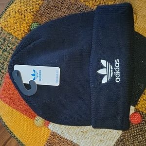 Adidas trefoil beanie/black bnwt